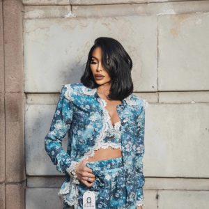 Цветна Риза